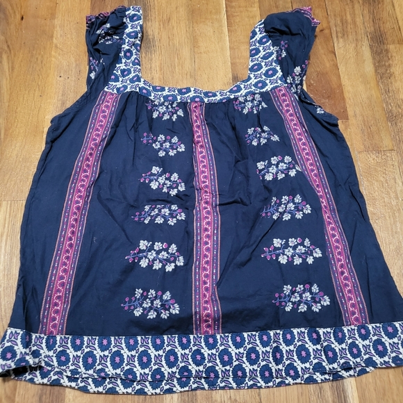 5/$25 Boho style Blouse - Picture 2 of 10